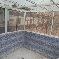 اطاقک شیشه ای