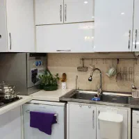 ۶۰ متر پارکینگ