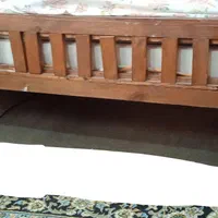 نشیمن (تخت سنتی)