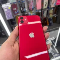 ایفون 11 تمیز