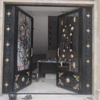 نقاشی درب و پنچرهای ساختمانی وویلایی|خدمات پیشه و مهارت|ارومیه, |دیوار