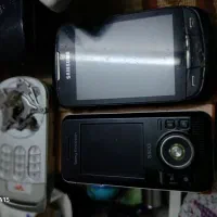 تعدادی گوشی