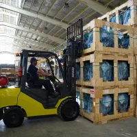 انباردار و کمک انباردار