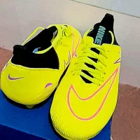 کفش چمن استوک سایز 42 و 43|کیف، کفش، کمربند|قم, علی آباد سعدگان|دیوار