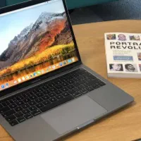 مک بوک پرو ۲۰۱۸ همراه با گرافیک اختصاصی
