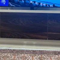 میز تلوزین‌تمام‌چوب