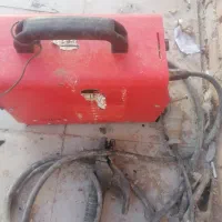 جوش کار جوش کاری. خرده کاری