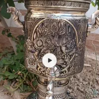 سماور بزرگ برنجی قلمزنی|صنایع دستی و سایر لوازم تزئینی|خمینی‌شهر, |دیوار