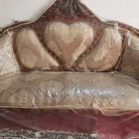 مبل ۷ نفره فرحی درحد نو با کاور چوب عالی محکم