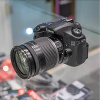 دوربین کنون 60 d