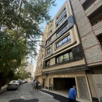 آپارتمان-200متر3خواب-ویو-ابد-ولیعصرجنوبی-دانش