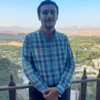 استادرضا سنگین باف،استادزبان انگلیسی و مشاورکنکور