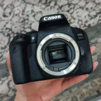 دوربین کنون canon 800d با لنز 50 و18-135