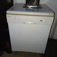 ماشین ظرفشویی