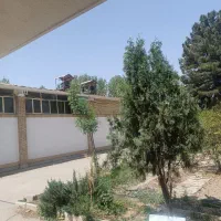 کارگر و سرپرست کارخانه خط تولید