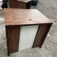 دو عدد میز کامپیوتر