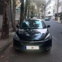 آریزو ۵ کم کارکرد