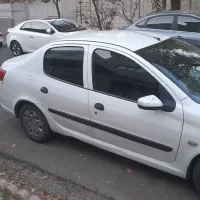 رانا مدل ۱۳۹۳ چند لکه رنگ شاستی پلمپ سقف بیرنگ|خودرو سواری و وانت|کرج, گوهردشت|دیوار