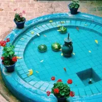 ویلا-300-متری-دارای-انشعاب-آب-برق-گاز