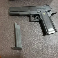 کلت اسباب بازی v19