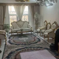 تک واحدی/90متری/کوچه ولیعصر/دو خواب با پارکینگ