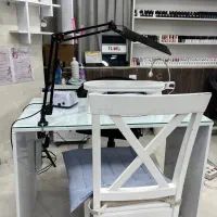 میز‌ناخنکار