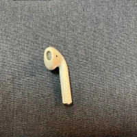 ایرپاد۲ گوش چپ بدون جعبه در حد