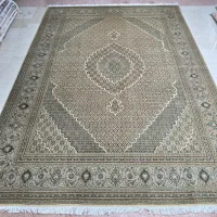 فرش تبریز ۵۰ رج / ۹ متری/دستباف طرح ماهی