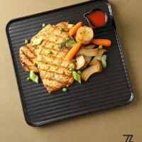 سالندار و کمک اشپز