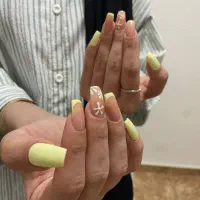 کاشت ناخن