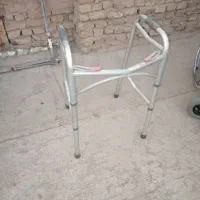 عصا دسته دار و واکر