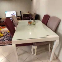 صندلی نهار خوری
