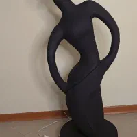 آباژور ایستاده