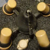 لوستر طرح چوب و دیواری