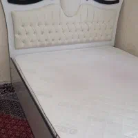 تخت خواب دونفره همراه با تشک
