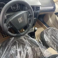 الیکس خشک ۴۰۲