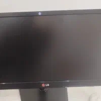 کامپیوتر‌.|رایانه رومیزی|شاهین دژ, |دیوار