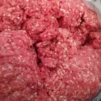 گوشت چرخ کرده درجه یک(مخلوط گوشت گوسفند وگوساله)