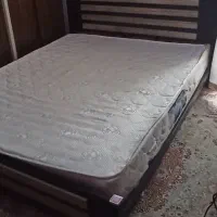 تخت با تشک طبی