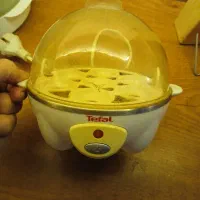 تخم مرغ پز تفال