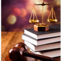 وکیل پایه یک دادگستری