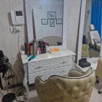 سرشور میز و صندلی آینه آرایشگاه