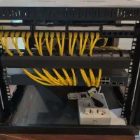 شبکه های کامپیوتری و خدمات کامپیوتر در محل