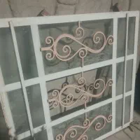 فروش پنجره در حد نو