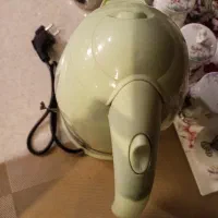 کتری برقی NOVA کم کار  سالم همراه با فیلم کارکرد|قوری، کتری، قهوه‌ساز دستی|مشهد, ملک‌آباد|دیوار
