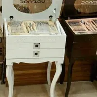 میز قاشق