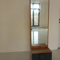 اتو بخار نونو ، آینه قدی ، میز آرایشی و صندلی