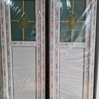 درب سرویس حمام آینه دکوراتیو در سرویسی طرح یو ۷۰