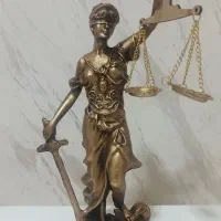 مجسمه عدالت و دکوری