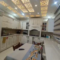 آپارتمان/150متری/3خواب/طبقه اول/پارکینگ